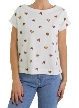 T shirt con cuoricini